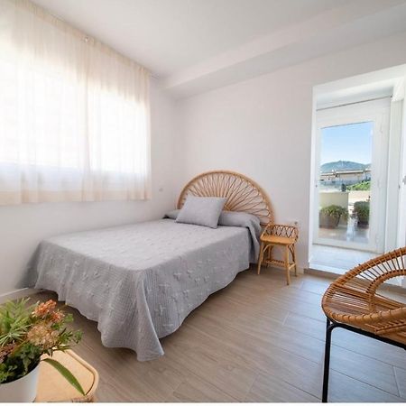 M A R I V E N T Suite With Bathroom And Terrace 50 M2 Росас Экстерьер фото