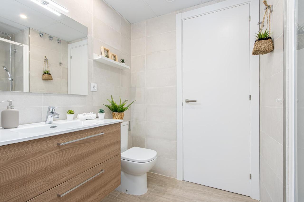 M A R I V E N T Suite With Bathroom And Terrace 50 M2 Росас Экстерьер фото