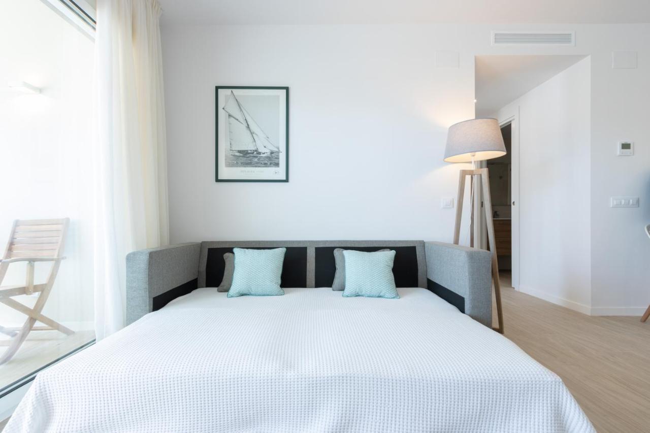 M A R I V E N T Suite With Bathroom And Terrace 50 M2 Росас Экстерьер фото