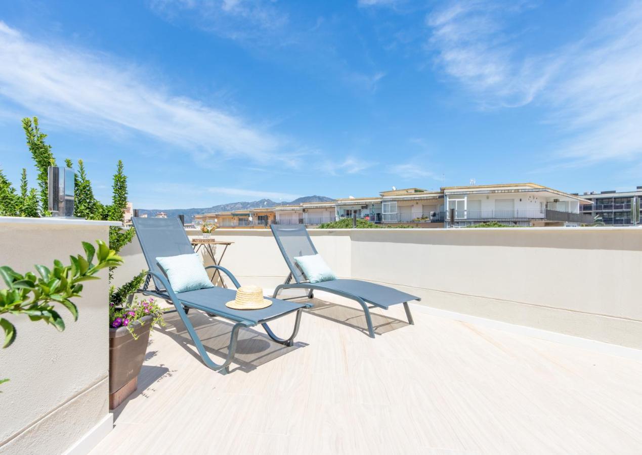 M A R I V E N T Suite With Bathroom And Terrace 50 M2 Росас Экстерьер фото