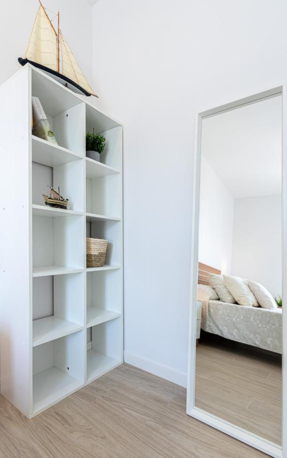 M A R I V E N T Suite With Bathroom And Terrace 50 M2 Росас Экстерьер фото